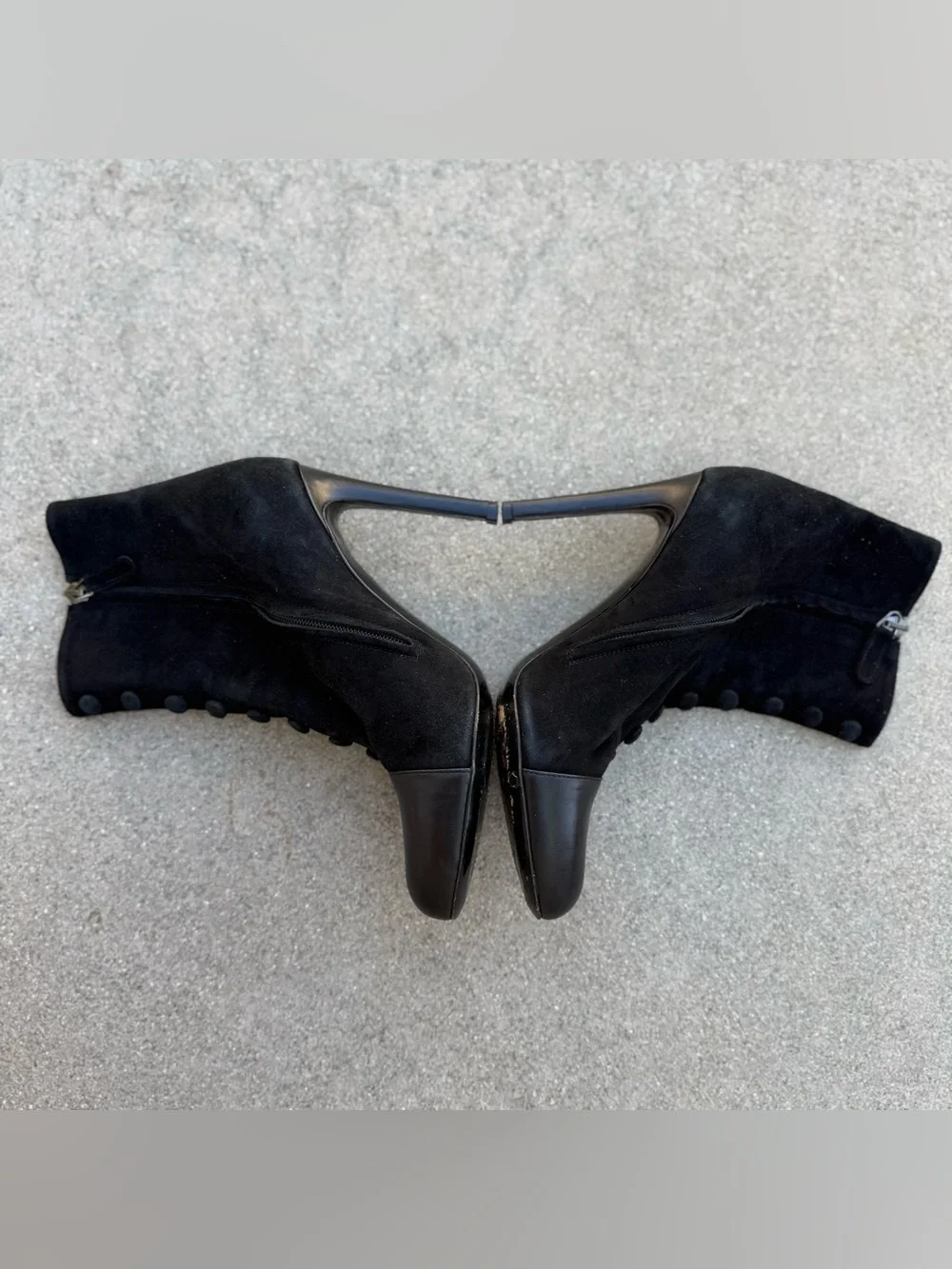 Barneys New York black suede and leather cap-toe stiletto ankle boots size 38.5